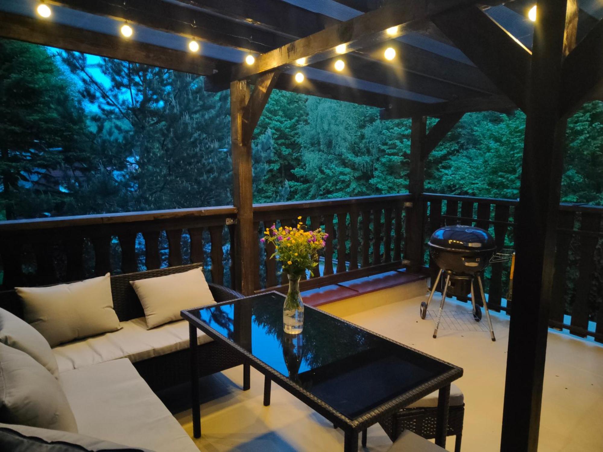 Apartma Gister Ski And Wellnes 捷克布杰约维采 外观 照片